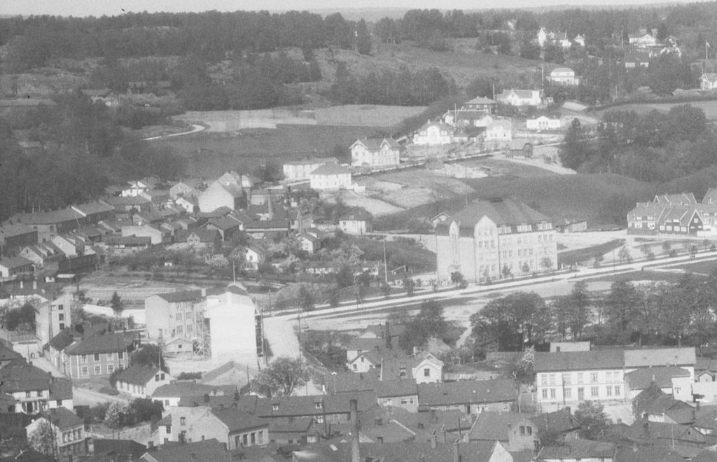 Bildet viser et utsnitt av Os-området rundt 1920-tallet.